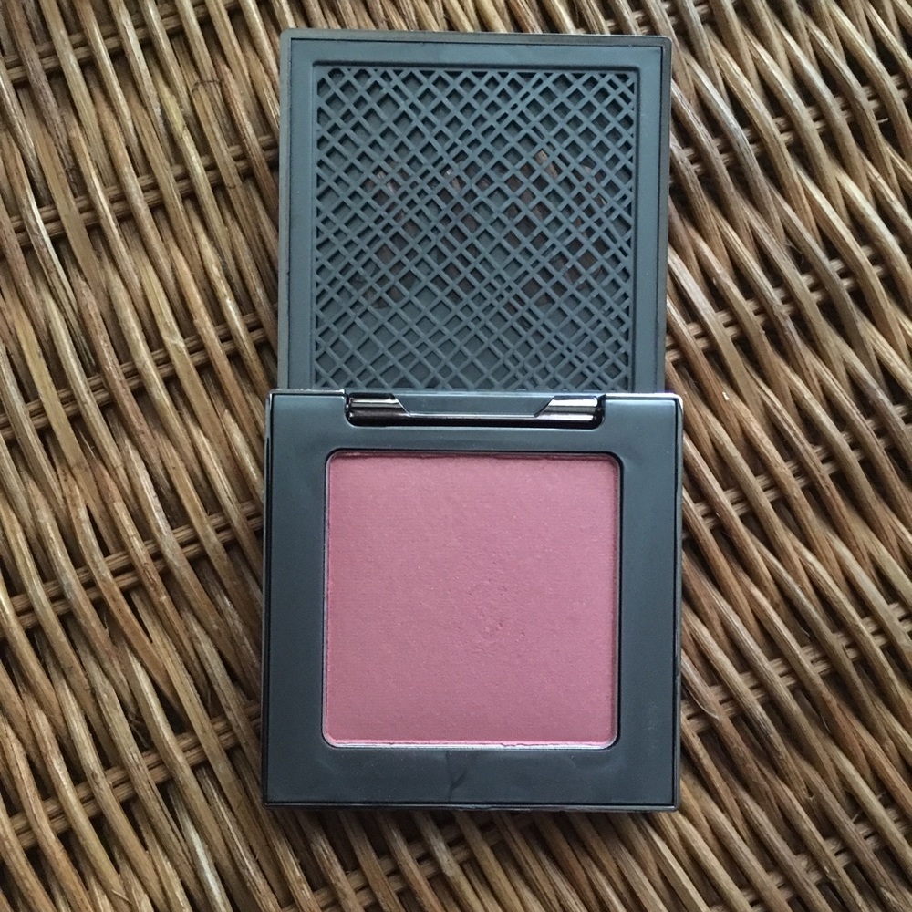 Urban Decay Afterglow Blush in Score